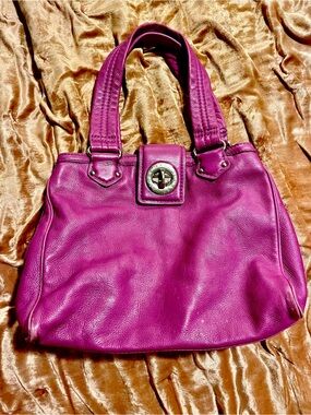 Vintage Marc by Marc Jacobs Totally Turnlock Heidi Satchel -Magenta Soft Leather